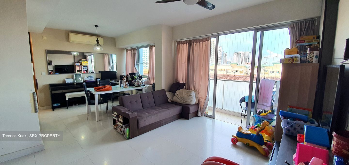 Esta Ruby (D14), Apartment #398680751